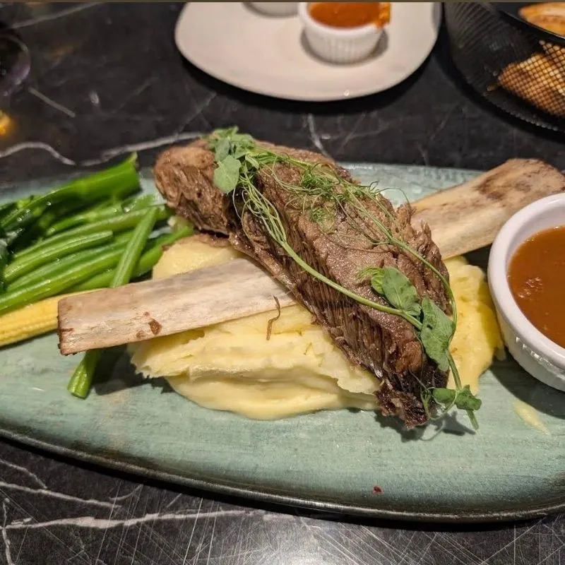 Prowse Restaurant atmosphere
